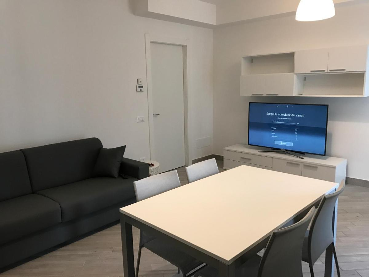 Home Hotel Senago Eksteriør billede
